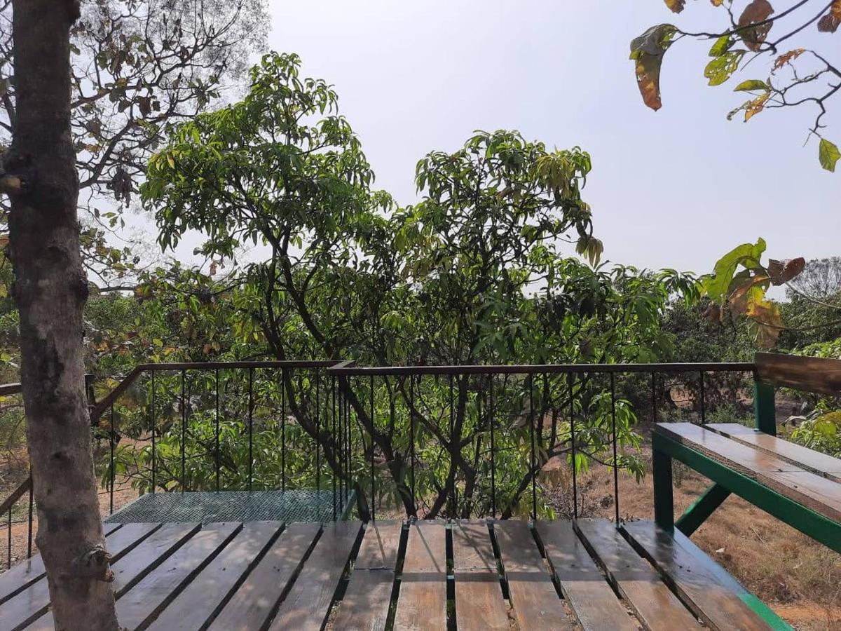 Hornbill Farm Resort Hyderabad Esterno foto